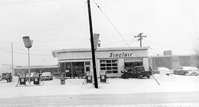 The look of downtown Northfield in the early 1960s where Starbucks is today.